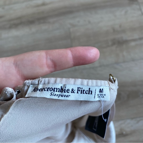 NWT Abercrombie & Fitch satin cami tank slit back adjustable straps sleepwear - Picture 6 of 7